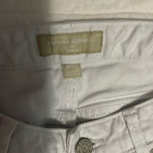 Banana Republic white capri cuffed jeans.
